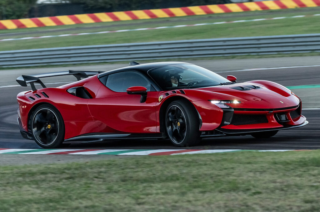 Ferrari SF90 XX