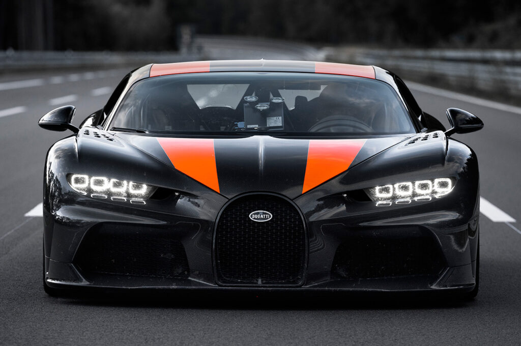  Bugatti Chiron Super Sport 300+  przód