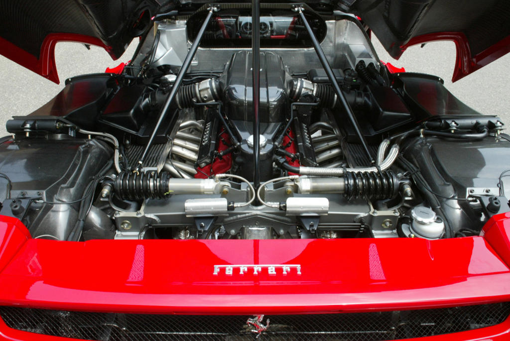 Ferrari Enzo silnik