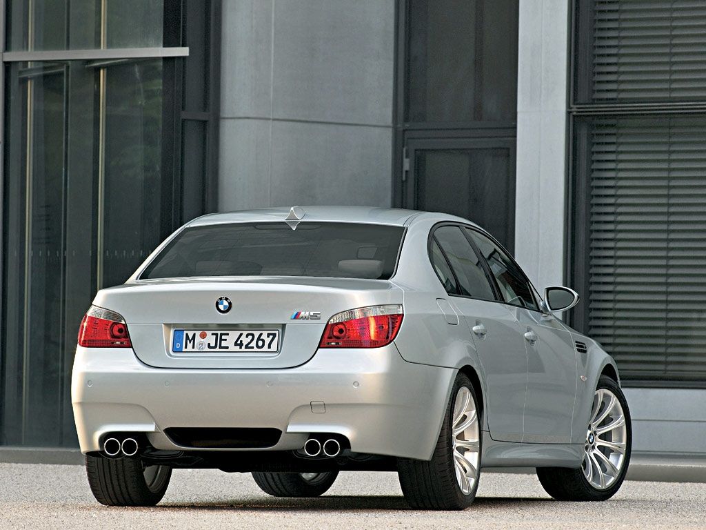 BMW M5 E60