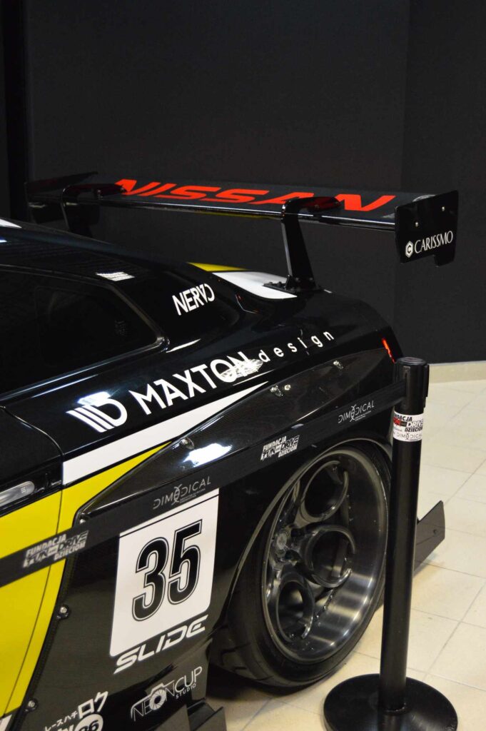 Nissan GTR R35 Race Security Car