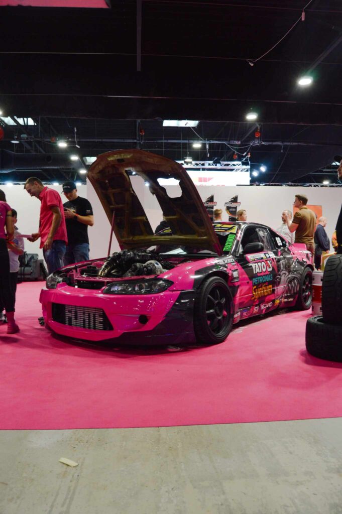 Nissan Silvia S15 pink