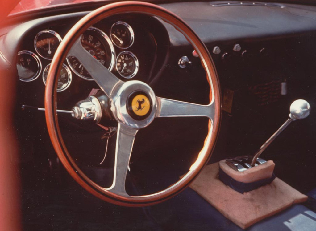 Ferrari 250 GTO wnętrze