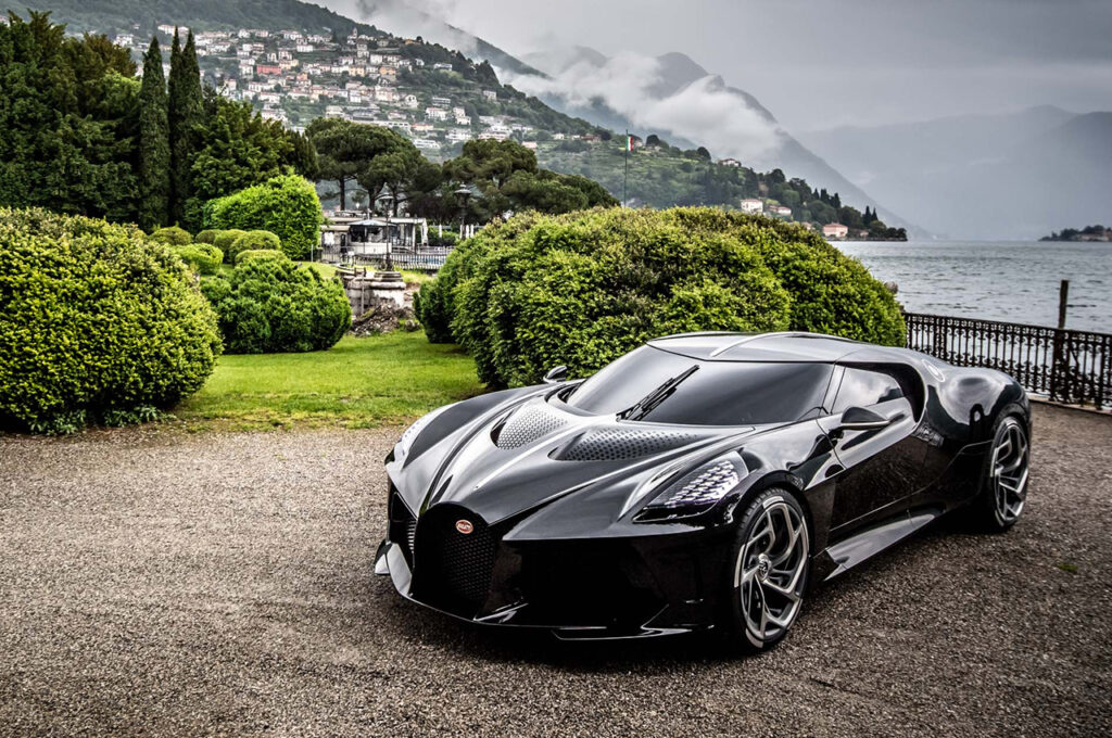 Bugatti La Voiture Noire na Concorso Deleganze Villa Deste