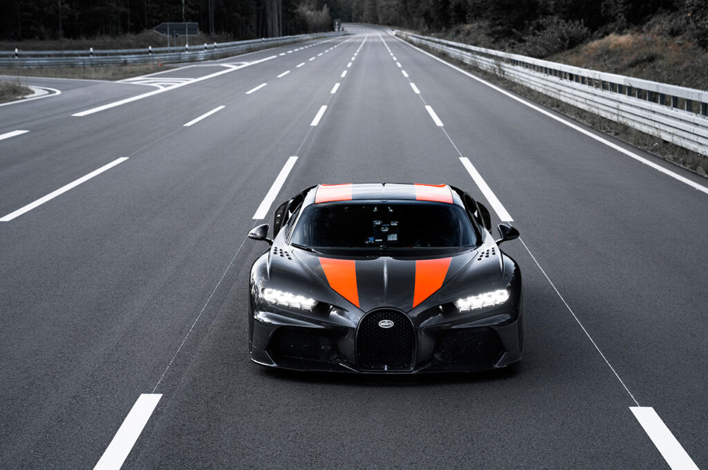  Bugatti Chiron Super Sport 300+ 