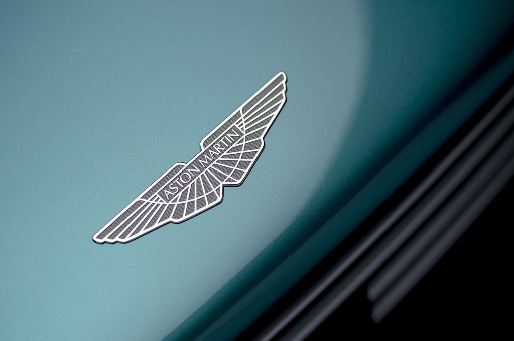 Aston Martin Valhalla