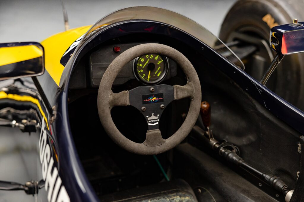 1989 Lamborghini LOLA LC89
 Zdjęcia zrobione przez: https://www.classicdriver.com/en/car/lola/single-seater/1989/1024147 