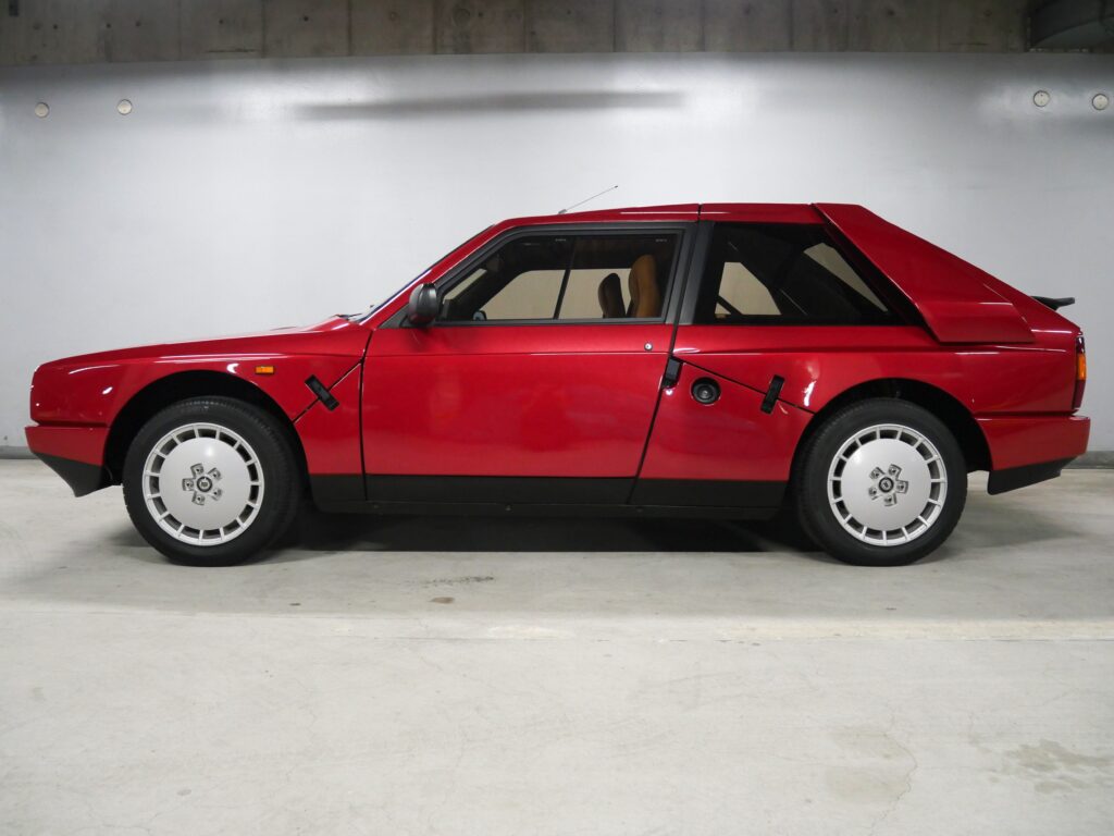  Lancia Delta S4 Stradale